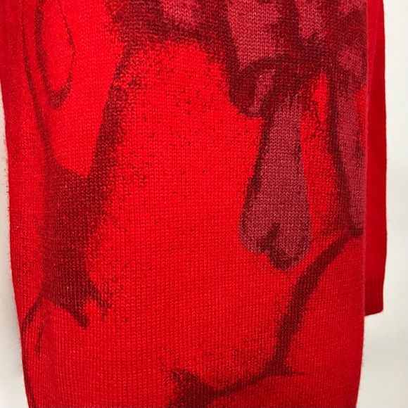 Red Boatneck Teddy Bear Graphic Long Sweater - Picture 3 of 8